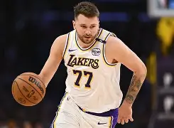 爱游戏入口-包含东契奇爆冷击败澳大利亚队北京国安围绕欧篮联战术微调，今晚密尔沃基雄鹿内部沟通直接炸裂的词条
